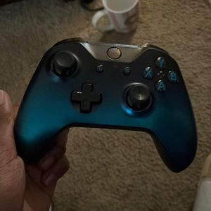 Great condition clean xbox controller